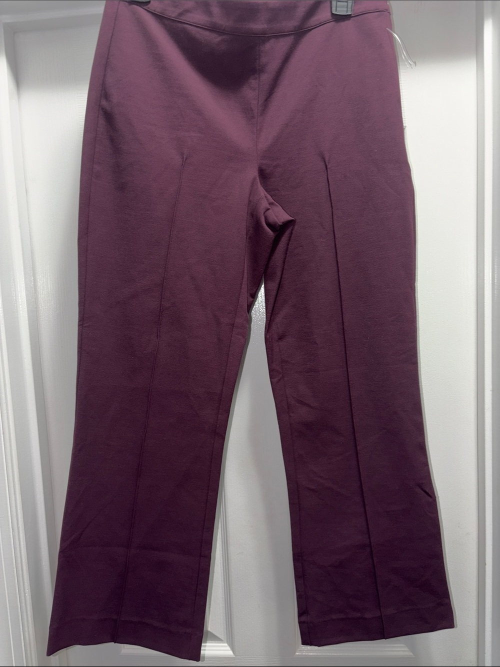 Vince Crop Side Zip Pants - Plum
Fall Ready